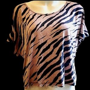 Forever 21 | Dark Tiger Print Open Shoulder Top
